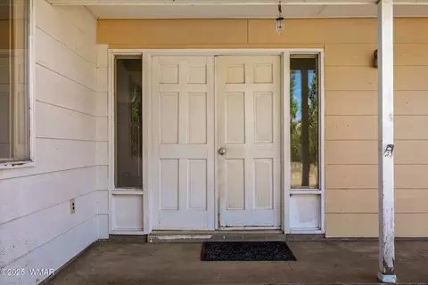 Exterior - 1720 E Becker Lane Loop, Springerville, AZ 85938 photo 3 of 6