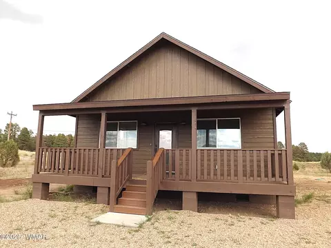 2763 Sunflower Dr, Overgaard, AZ 85933
