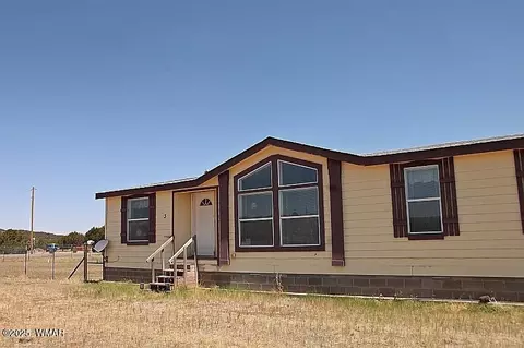 3 County Rd N3133, Vernon, AZ 85940