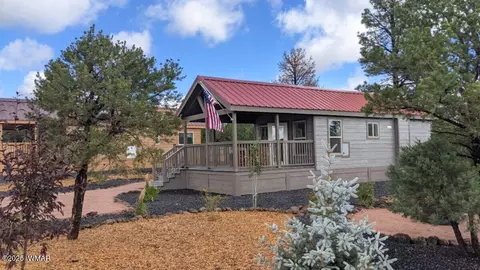 2746 Columbia Ln #13, Overgaard, AZ 85933