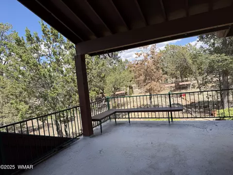 Exterior - 2097 Ranger Rd, Overgaard, AZ 85933 photo 7 of 8