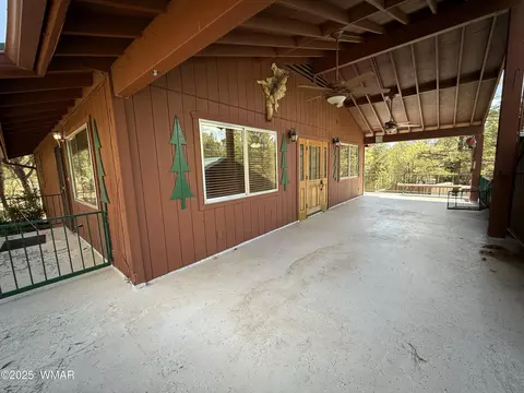 Exterior - 2097 Ranger Rd, Overgaard, AZ 85933 photo 3 of 8