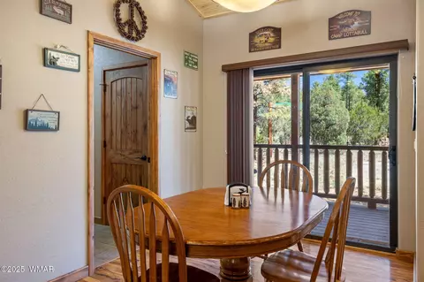 Dining - 2860 Moose Trl, Overgaard, AZ 85933 photo 1 of 1