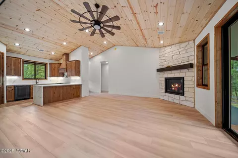 3360 W Mariposa Ln, Show Low, AZ 85901