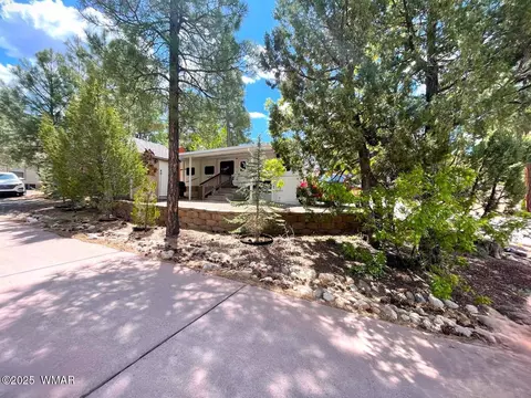 2201 E Quarter Horse Way, Show Low, AZ 85901