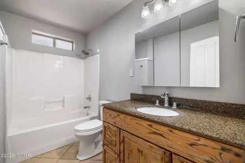 Bath - 255 E 1st Pl, Eagar, AZ 85925 photo 2 of 2