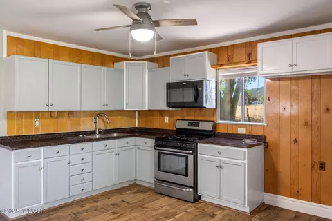 Kitchen - 255 E 1st Pl, Eagar, AZ 85925 photo 2 of 2