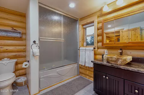 Bath - 129 N1340, Springerville, AZ 85938 photo 6 of 6
