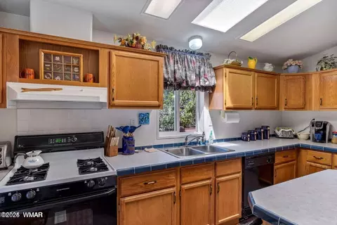 1362 Cedar St, Eagar, AZ 85925 photo 9