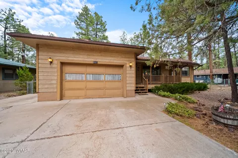 941 N 47th Dr, Show Low, AZ 85901