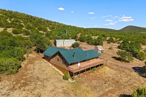 675 Co Rd 3144, Vernon, AZ 85940