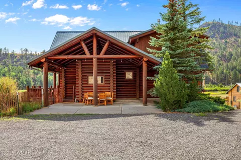 100 Main St, Greer, AZ 85927