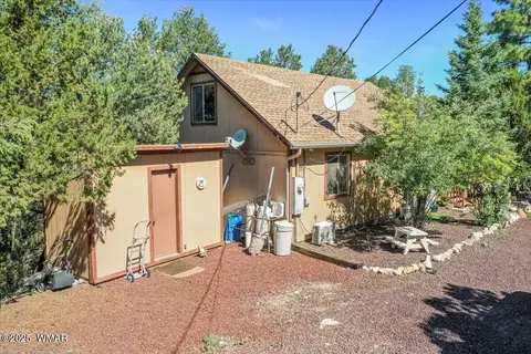 2001 Broken Arrow Rd, Overgaard, AZ 85933 photo 30