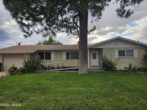 110 S 1st St, Snowflake, AZ 85937
