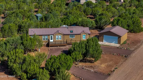 7 County Road 3204, Vernon, AZ 85940