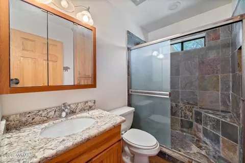 Bath - 2208 Meadow Ln, Overgaard, AZ 85933 photo 1 of 1
