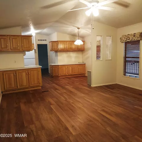 2978 Pine Rim Rd, Overgaard, AZ 85933 photo 7