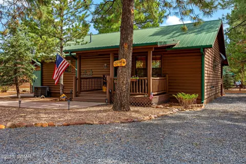 2692 Palomino Trl, Overgaard, AZ 85933