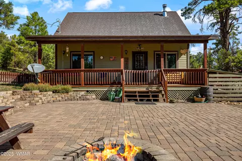 2003 Little Doe Trl, Overgaard, AZ 85933