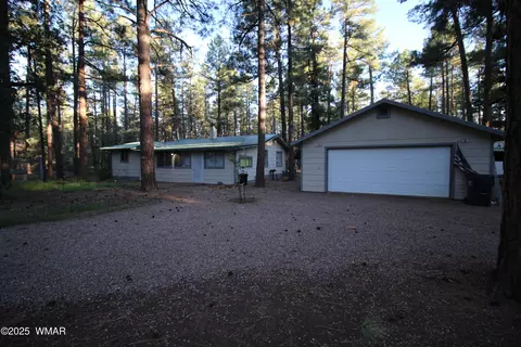 365 W Mountain Dr, Lakeside, AZ 85929