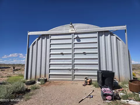 9460 Stirrup Rd, Holbrook, AZ 86025