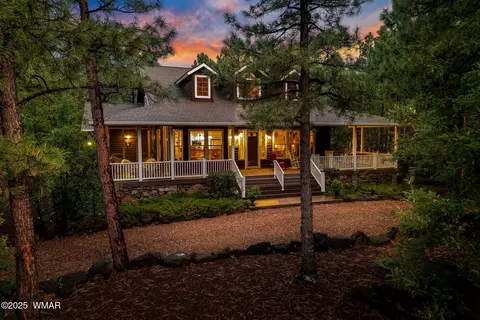 1021 N Lakeshore Dr, Lakeside, AZ 85929