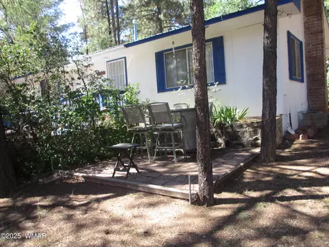 2896 Verde Rd, Overgaard, AZ 85933