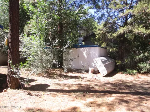 Exterior - 2896 Verde Rd, Overgaard, AZ 85933 photo 3 of 4