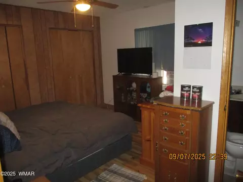 Bedroom - 2896 Verde Rd, Overgaard, AZ 85933 photo 1 of 3