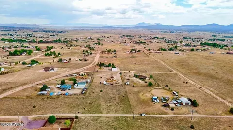 870 W Iris Rd, Paulden, AZ 86334