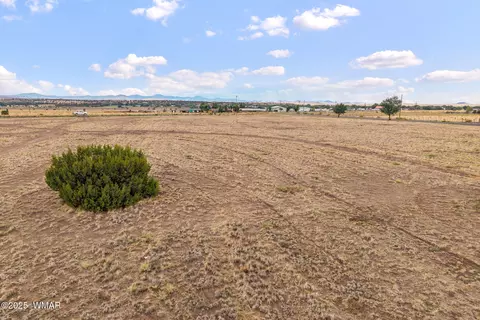 068 Becker Ln # B, Springerville, AZ 85938 photo 4