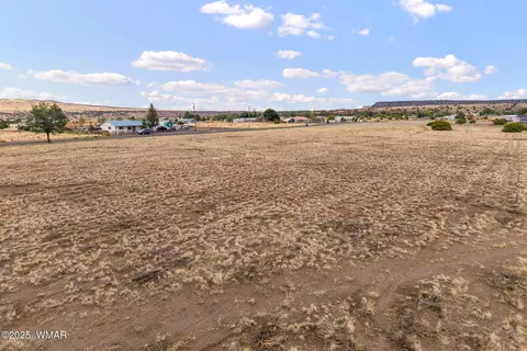 068 Becker Ln # B, Springerville, AZ 85938 photo 3