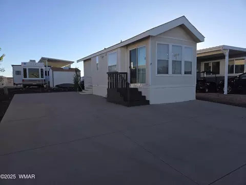 8207 Rainbow Loop #521, Show Low, AZ 85901