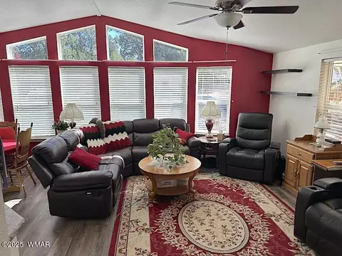 2172 Hashknife Dr, Overgaard, AZ 85933 photo 6