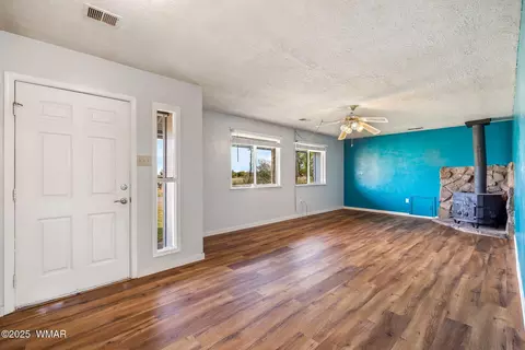 Living - 1095 W 7th Ln, Eagar, AZ 85925 photo 1 of 3