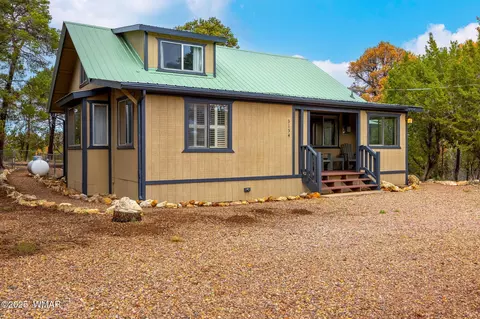3154 Aspen Rd, Overgaard, AZ 85933