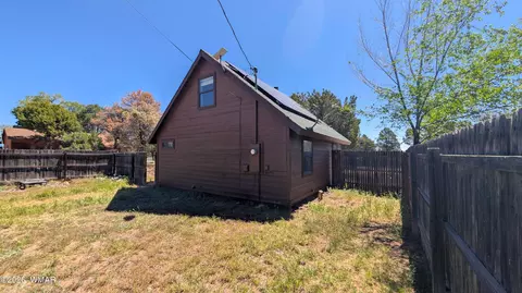 Exterior - 3390 Apache Dr, Overgaard, AZ 85933 photo 5 of 5