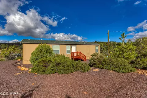 6235 Apache Trl, Show Low, AZ 85901 photo 3