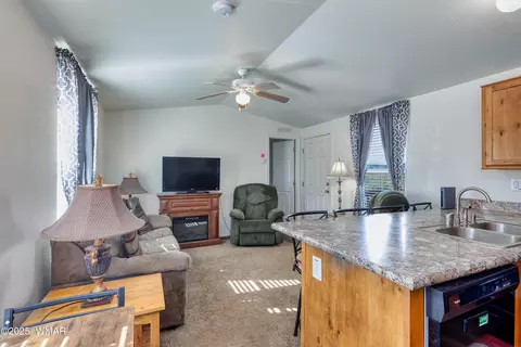 6235 Apache Trl, Show Low, AZ 85901 photo 5