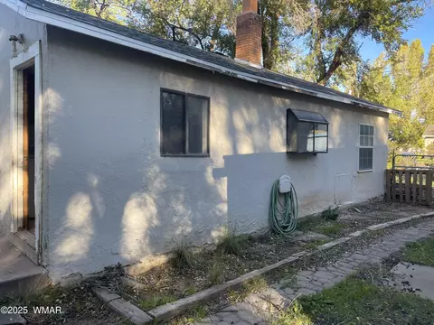 Exterior - 177 N 1st St, Snowflake, AZ 85937 photo 3 of 3
