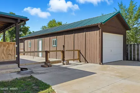 115 N Pima St, Springerville, AZ 85938 photo 8