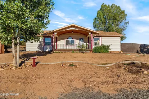 1689 Eager Ave, Snowflake, AZ 85937