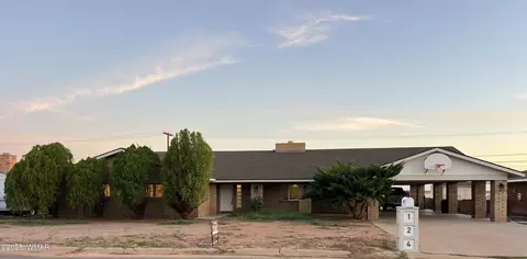 124 Papago Blvd, Winslow, AZ 86047