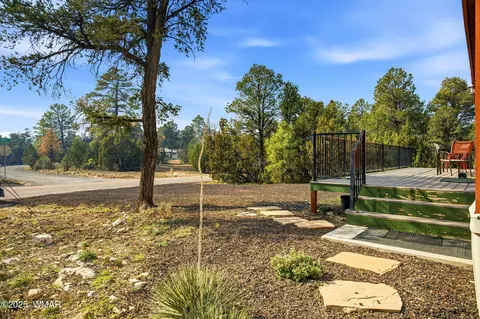 3144 Tonto Dr, Overgaard, AZ 85933 photo 6