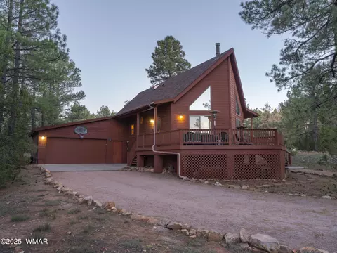 2975 Homestead Dr, Overgaard, AZ 85933