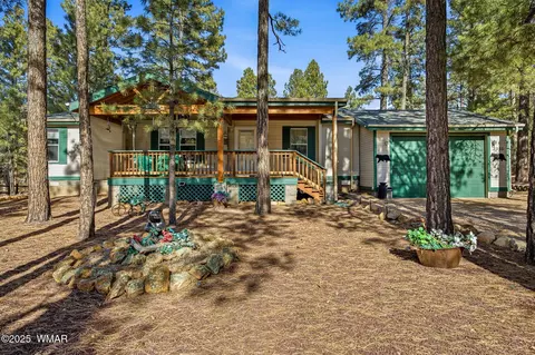 2360 W Pioneer Ct, Show Low, AZ 85901