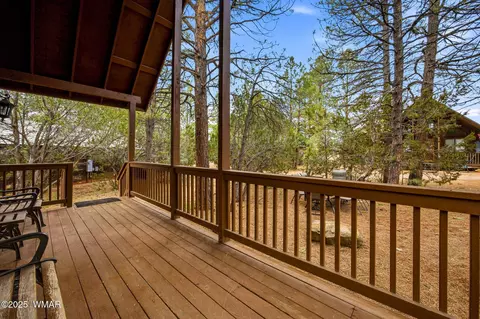 Exterior - 2755 Fox Trl, Overgaard, AZ 85933 photo 3 of 10