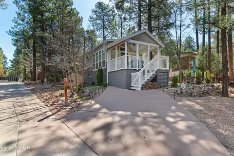 2261 E Turtle Creek Rd, Show Low, AZ 85901