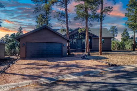 140 N Retreat Dr, Show Low, AZ 85901