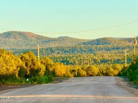 50 Winchester Blvd, Vernon, AZ 85940